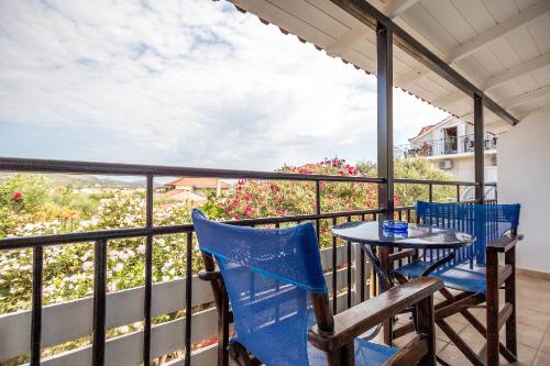 alikes alykes to konaki Zakynthos